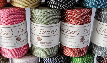 Hemptique Bakers Twine Spool, Light Pink/White 